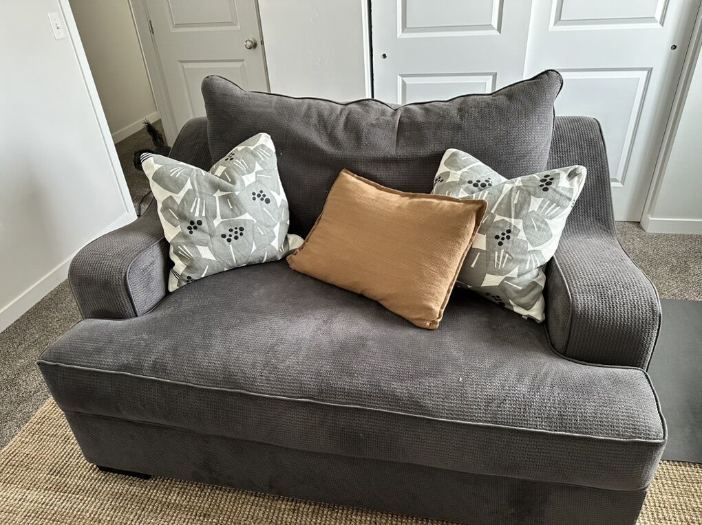 Sofa, Loveseat, Ottoman