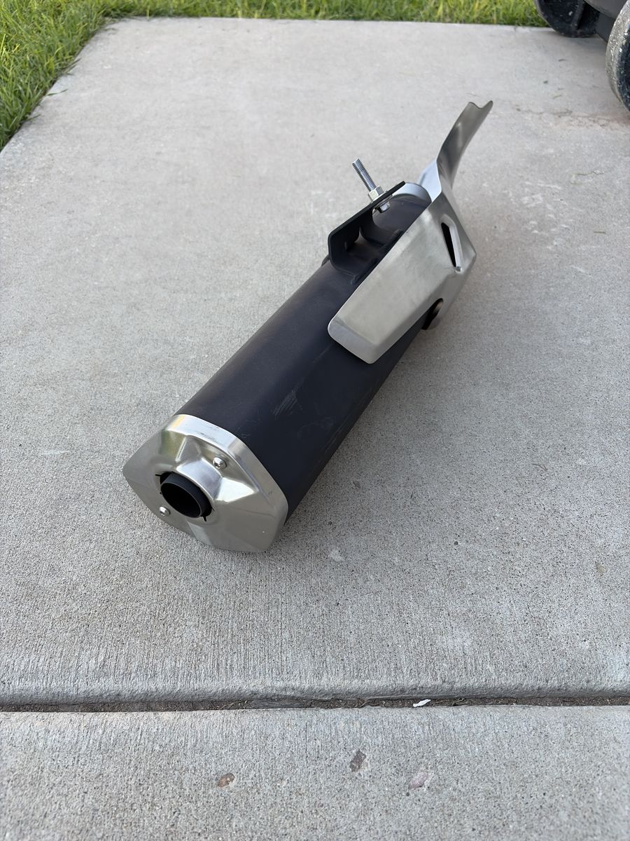 24-26 Ninja 500 Stock Exhaust