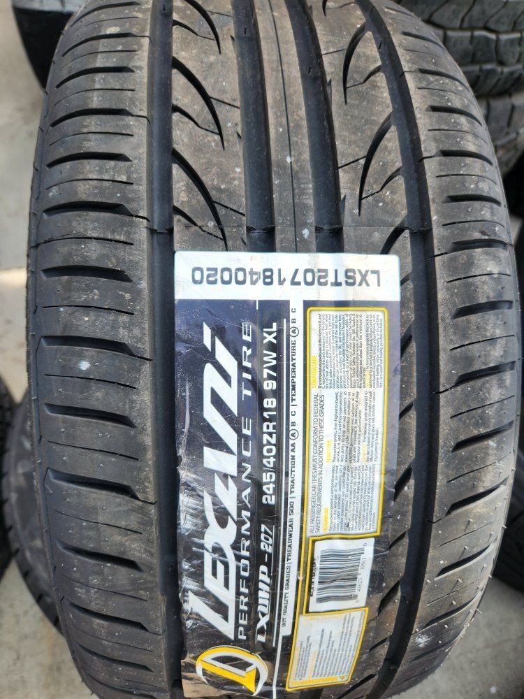 245/40r18 lexani lx uhp-207
