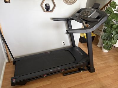 Pro-Form Performance 400i Treadmill - iFit Enabled, Folding Design. $500 OBO