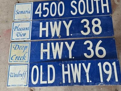 Vintage Idaho Street signs