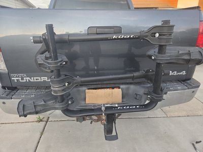 Kuat Transfer V2 2 Bike Rack W/Hitch & Bike Locks