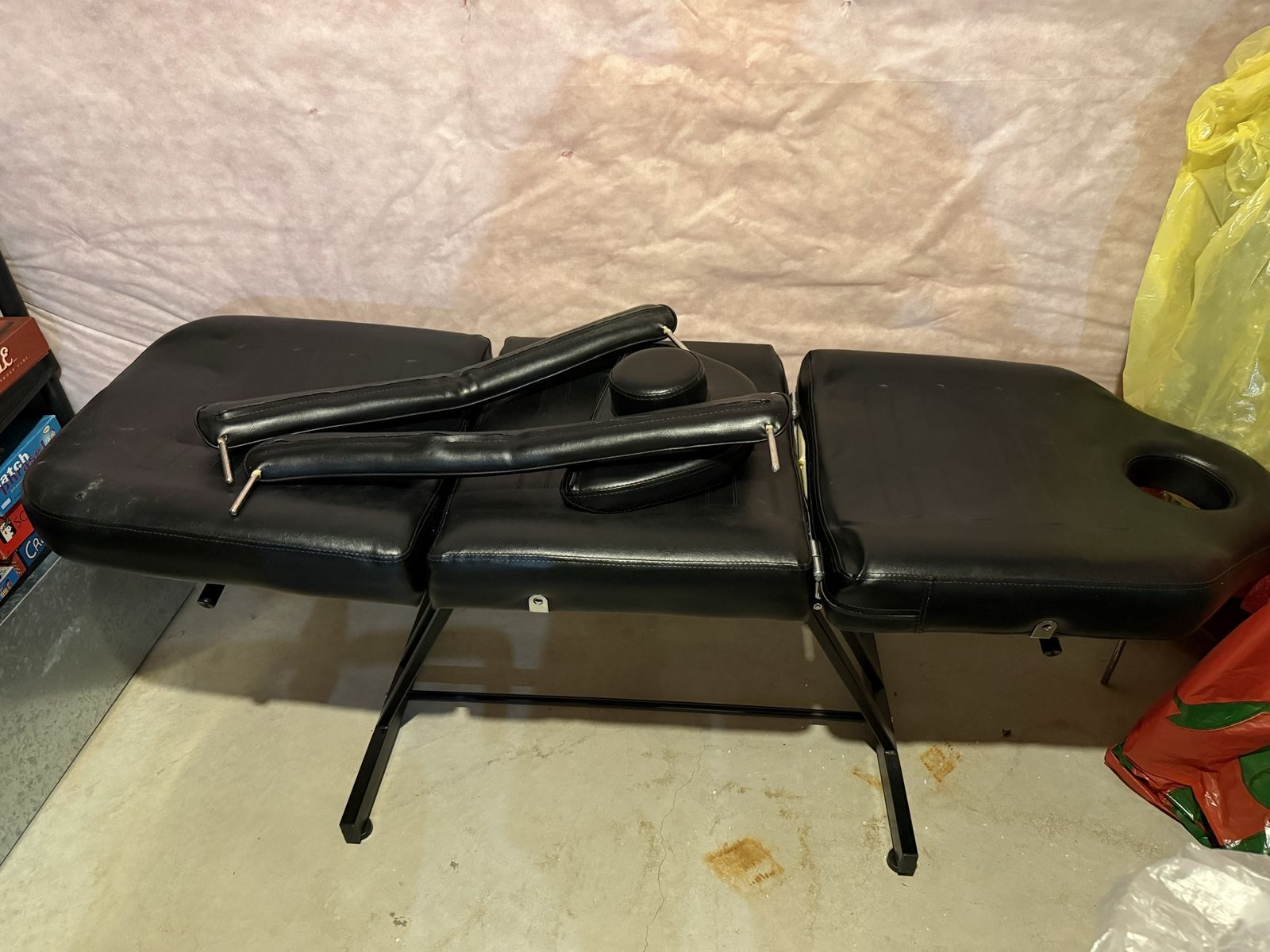 Massage table