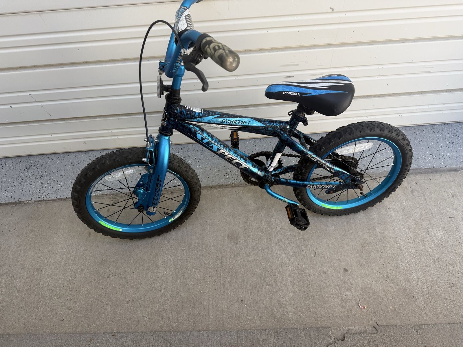 Dynacraft Suspect 16" Wheel BMX-style Kids' Bike - Blue/Black, Training Wheel Ready