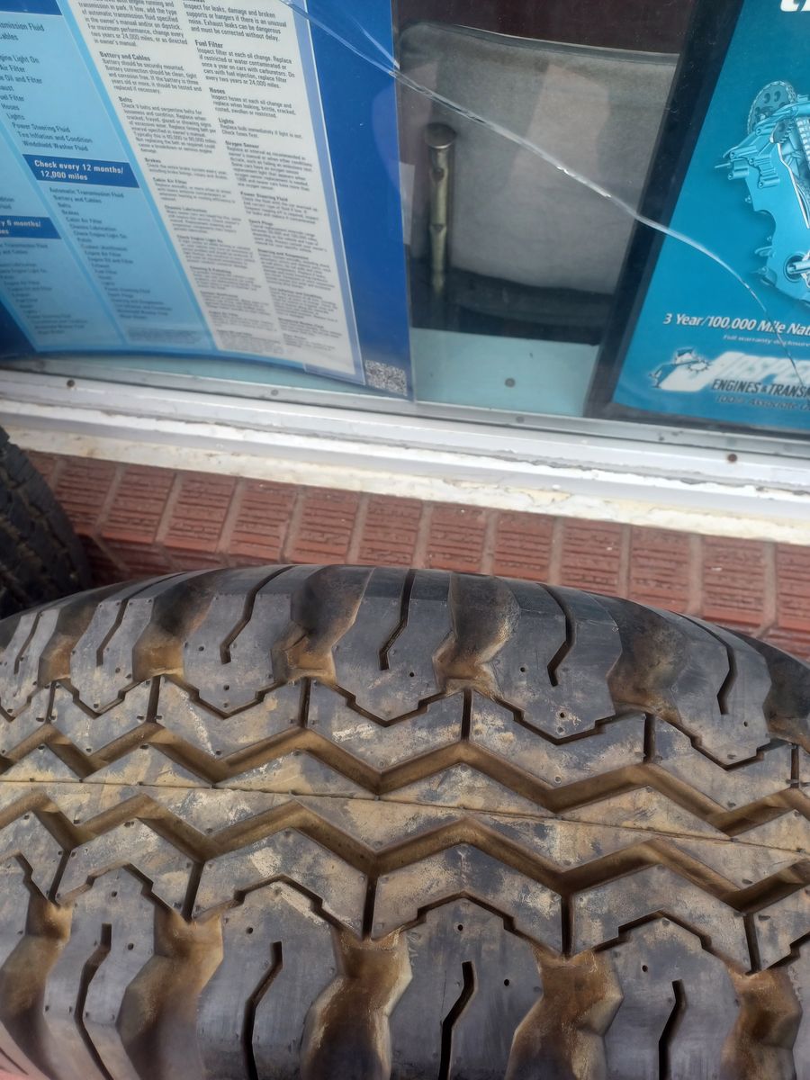 Atlas New 10/16.5 LTD Traction Tire