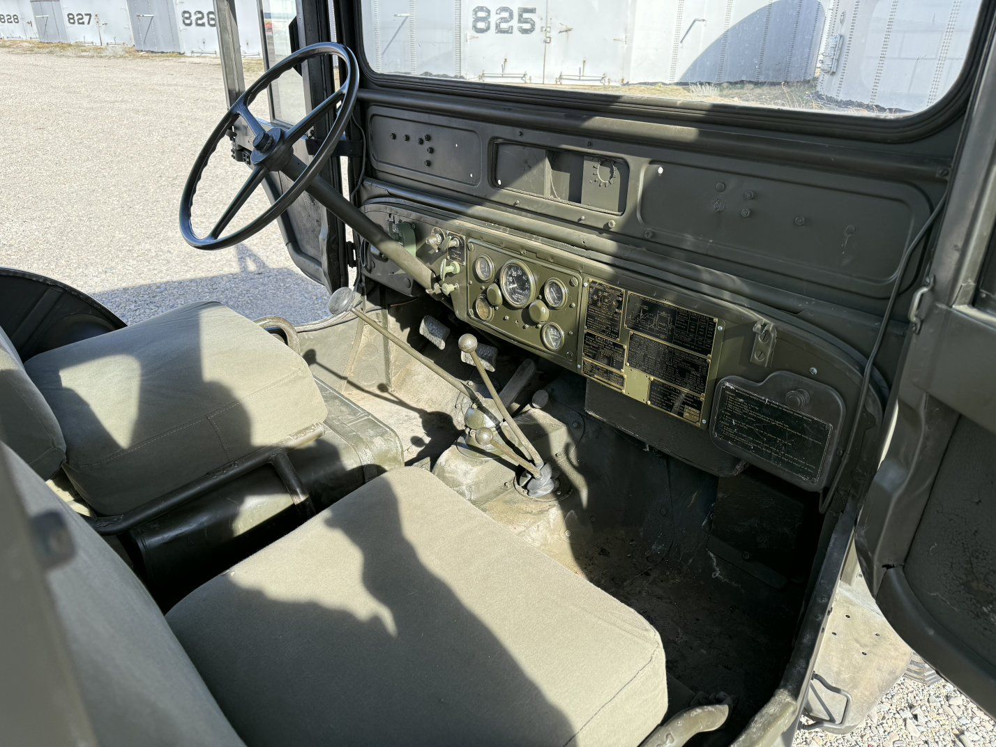 Main image 10