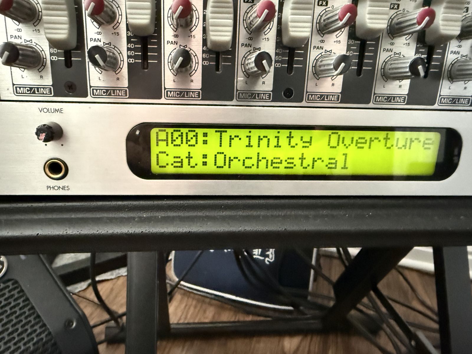 KORG TR MODULE SYNTHESIZER RACK