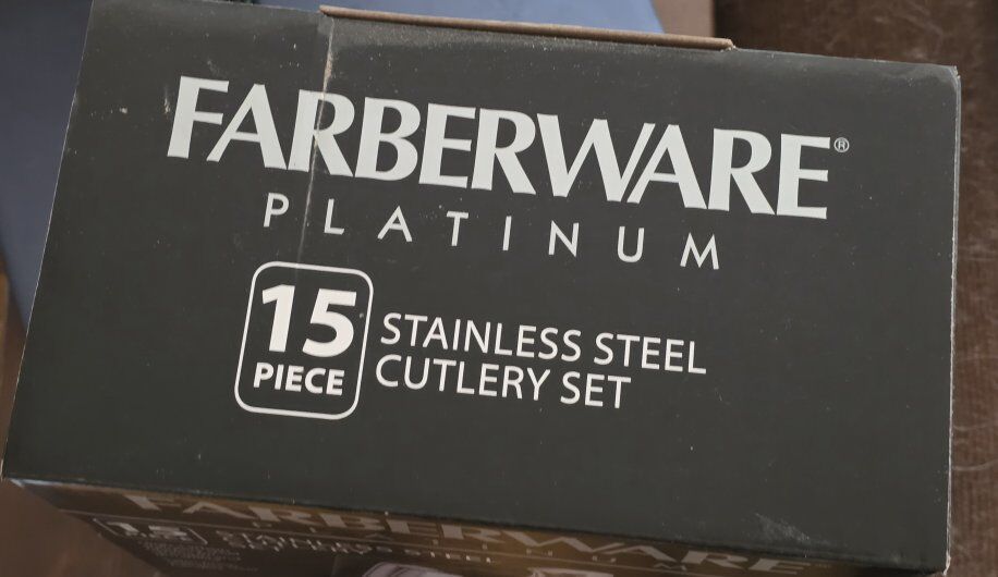 Brand new unopened fabricware knife set