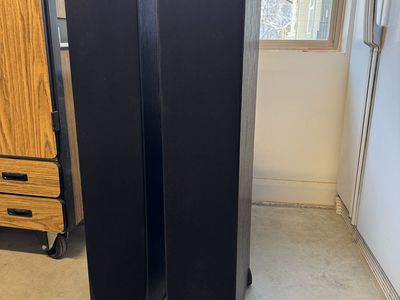 Polk Monitor 75t Towers & PSW 505 Subwoofer