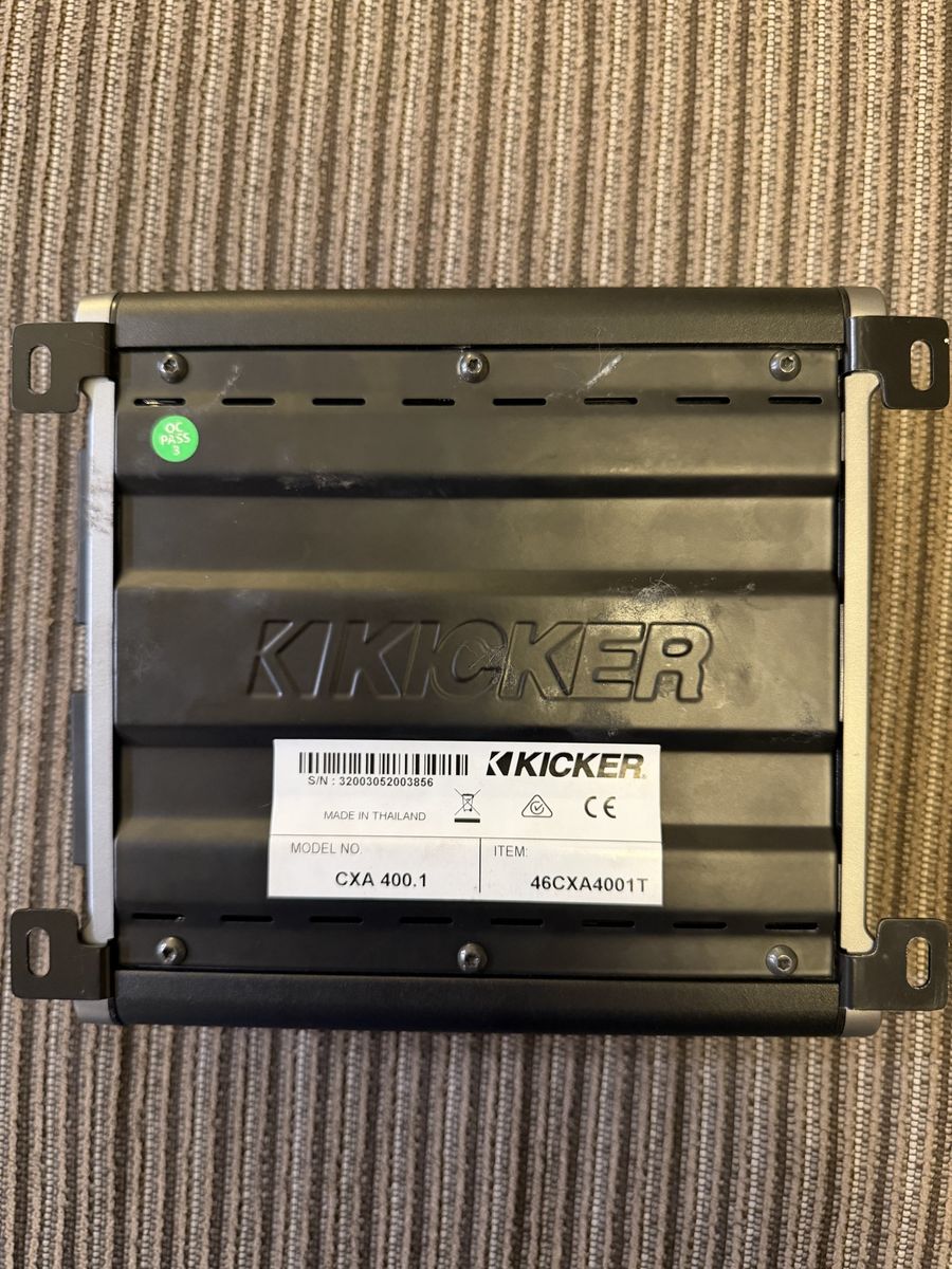 Kicker 400W Amp - CXA 400.1