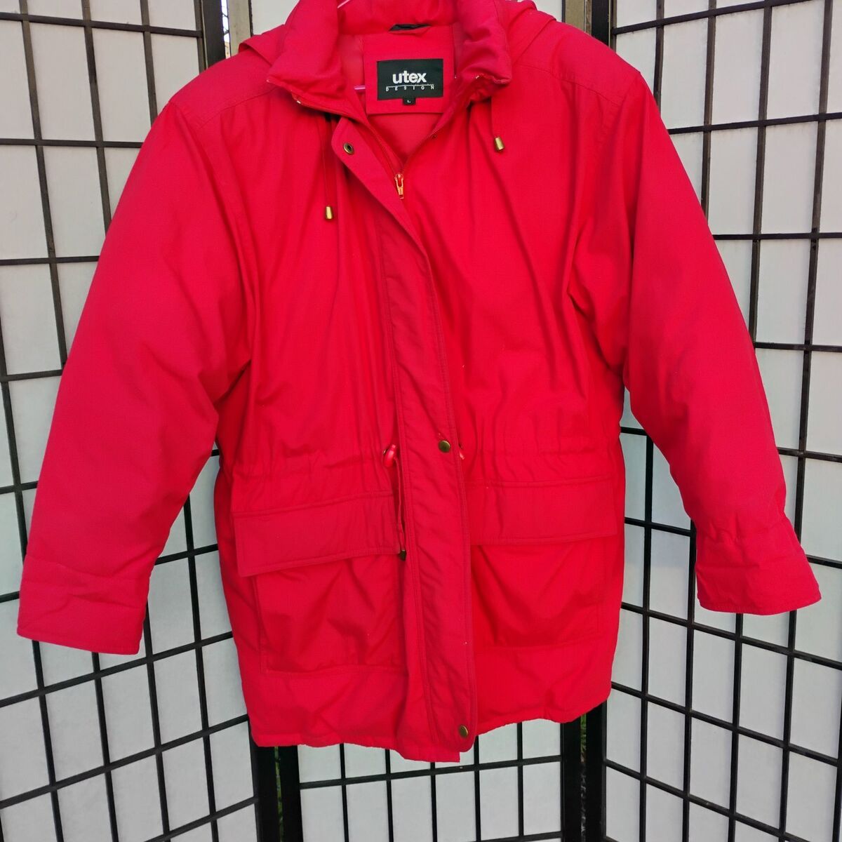 Utex Design Down Filled Women's Coat Size Large