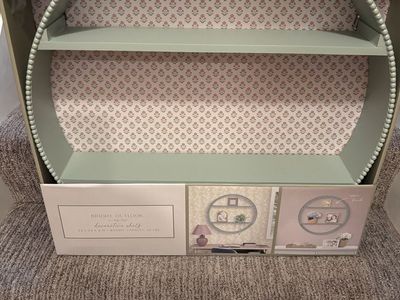 Darling Round Shelf Home Decor