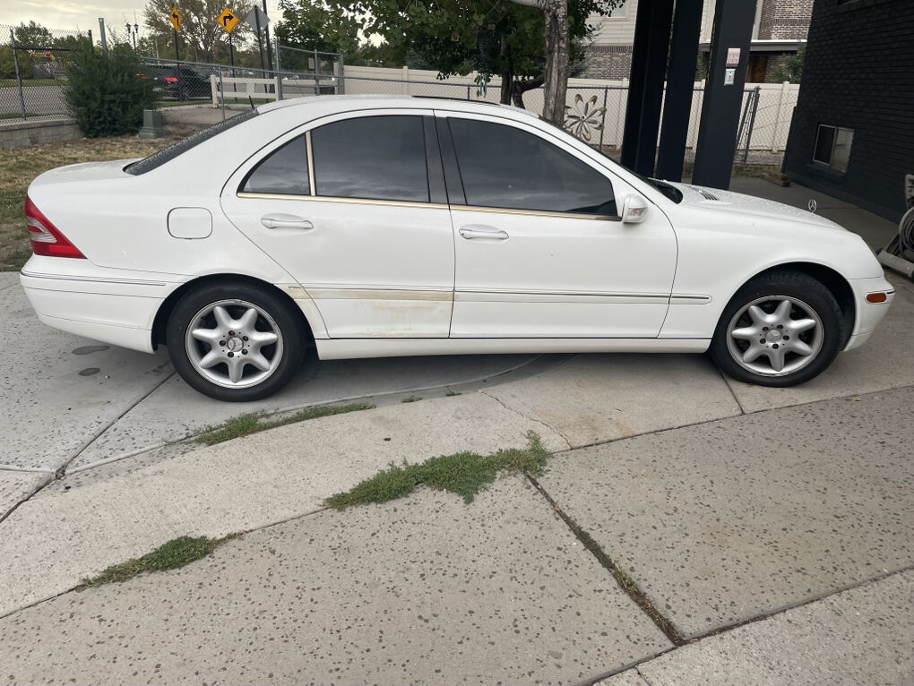 2002 MERCEDES-BENZ CCLASS
