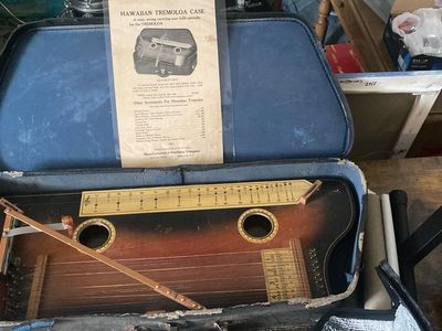 Vintage Hawaiian Tremolo1934