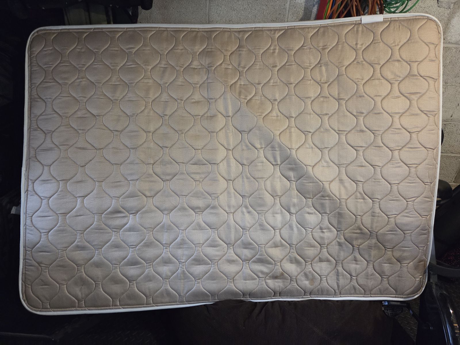 Youth bed with ladder and play area