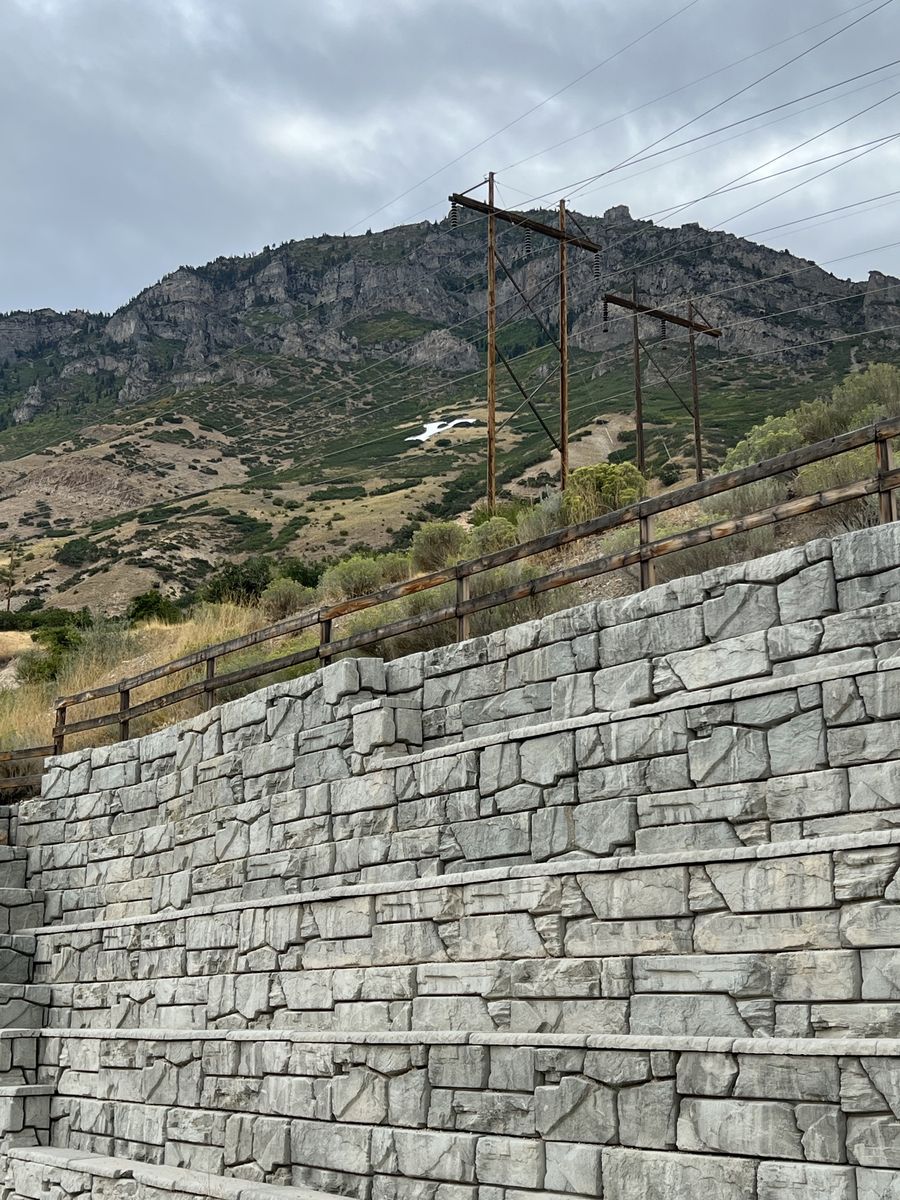 Main image 16