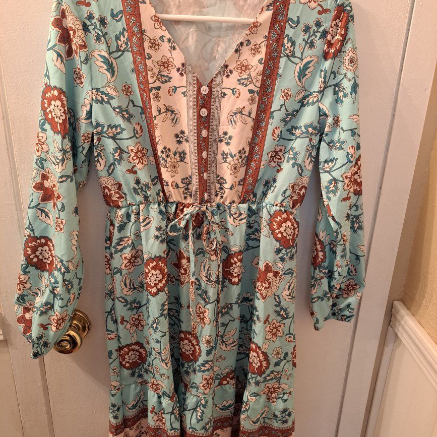 Cute light weight summer dress