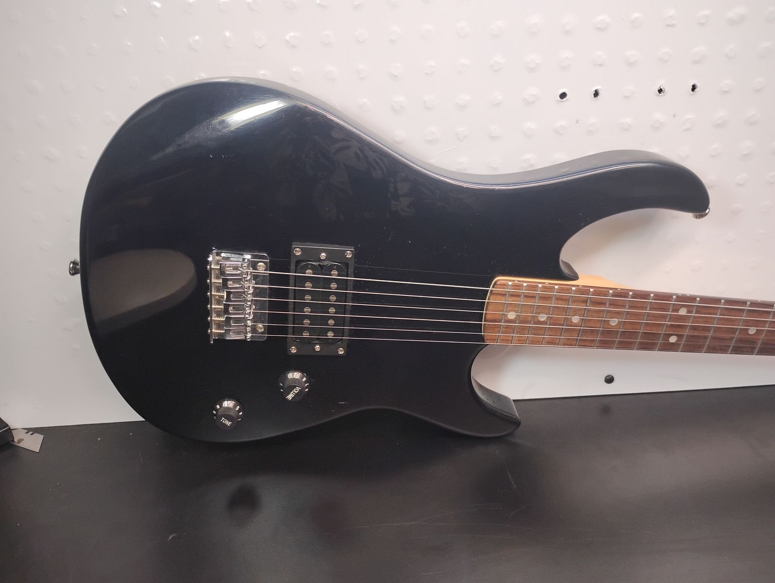 Peavey Rockmaster Electric Guitar