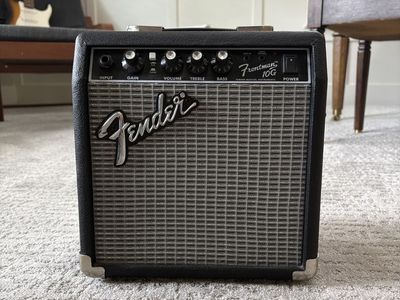 Fender Frontman 10G Guitar Amplifier - 10 Watts, Black - Excellent Condition