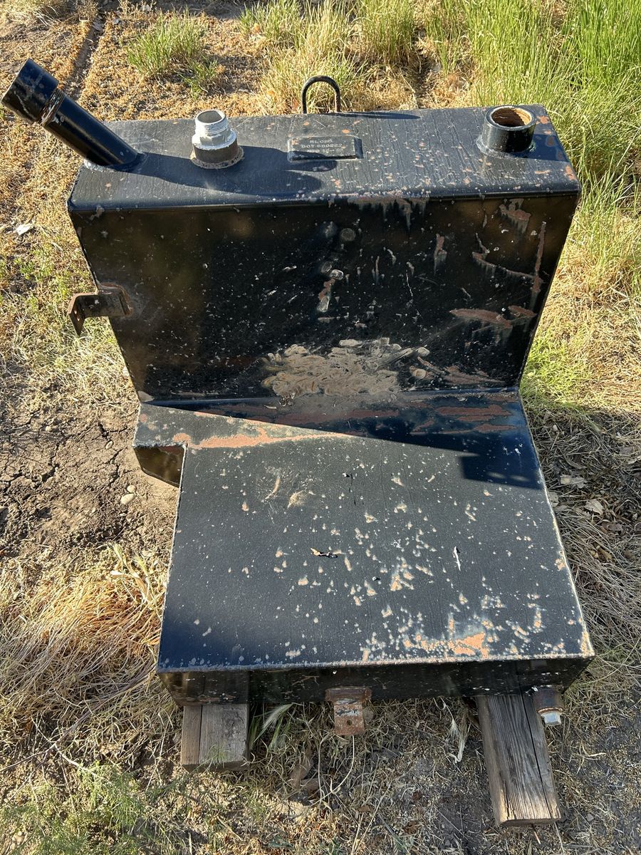 Half width, approximately 50 gallon transfer tank
