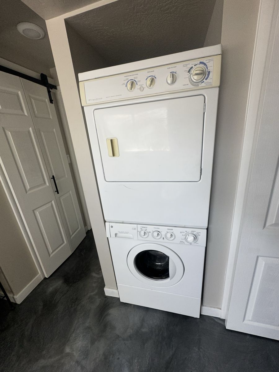 Main image 2