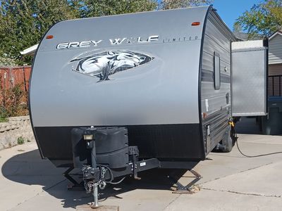 2019 Cherokee Forest River 23MK LIKE NEW