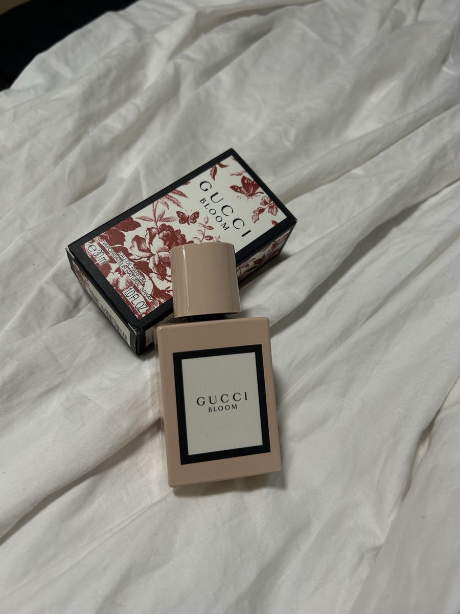 Gucci BLOOM perfume 
