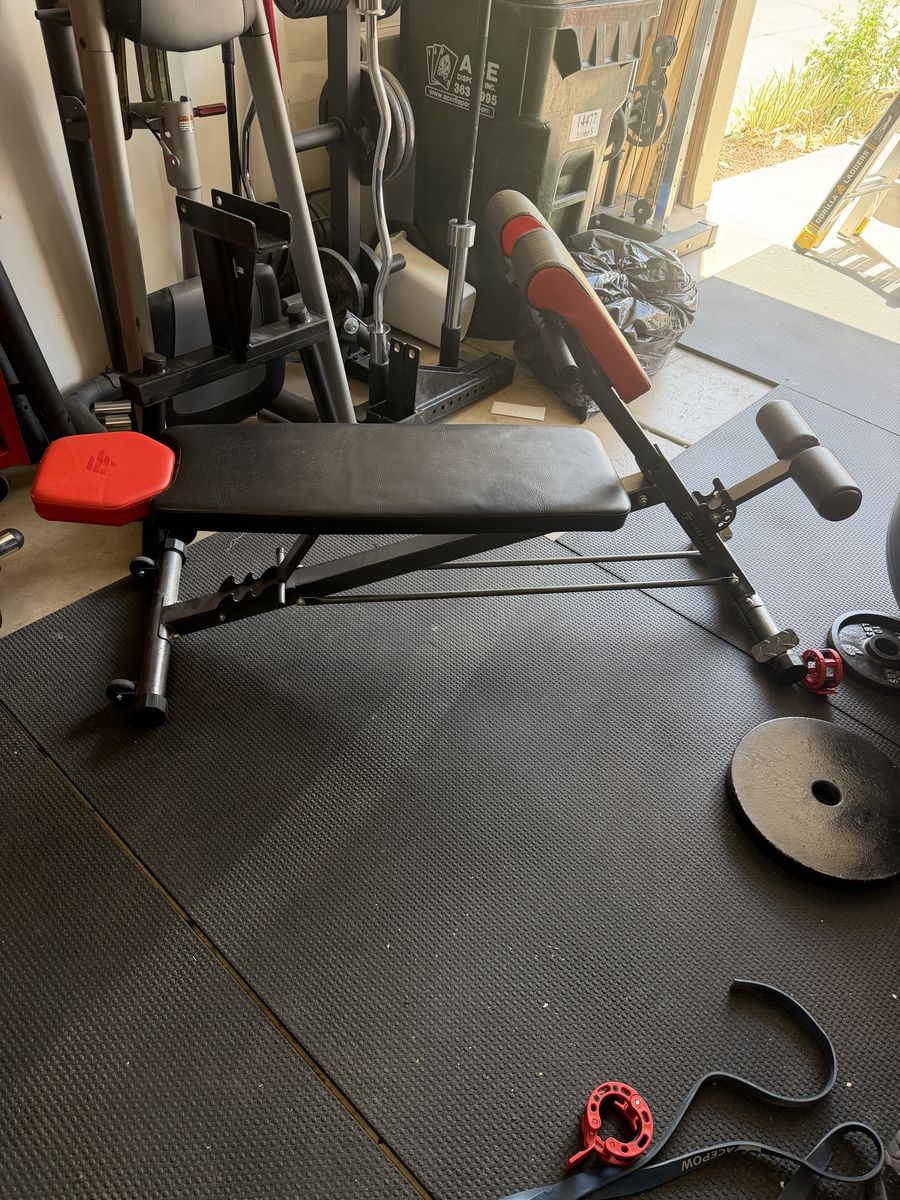 Finer Form Flat-Incline-Decline Multi-Purpose Workout Weight Bench