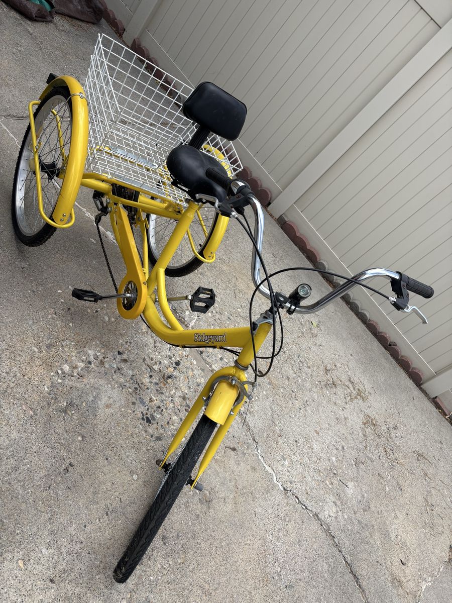 Adult Tricycle 7 spy Cruiser Bike w/ Basket & Backrest - Yellow, Good Condition 250 or best offer