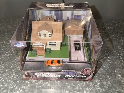 Jada Toys Fast & Furious Nano Scene Toretto House Die-Cast Set
