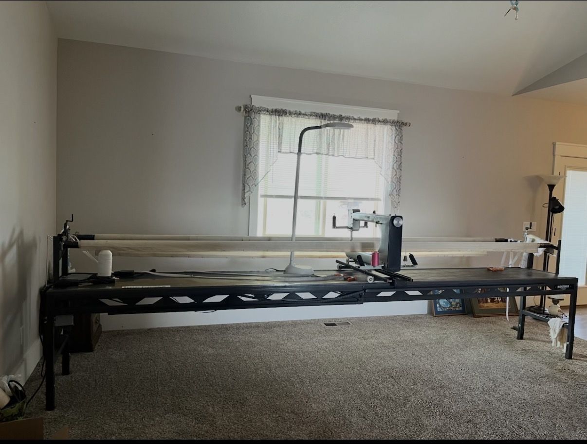 1996 noltings long arm quilter
