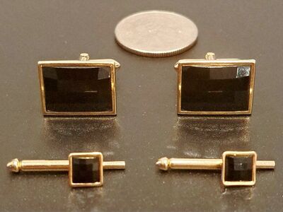 Vintage Swank Gold/Black Onyx Cufflink & Studs
