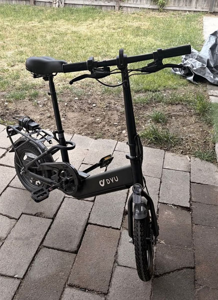 DYU Compact Folding Electric Bike Black - Used