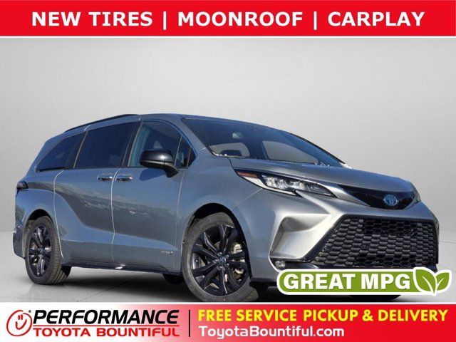 2021 Toyota Sienna XSE 7-Passenger