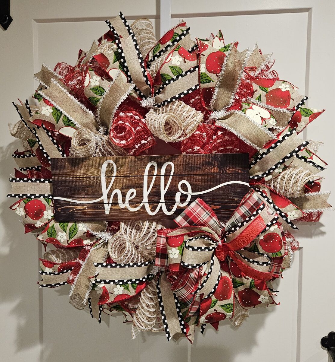 Apple themed wreath
