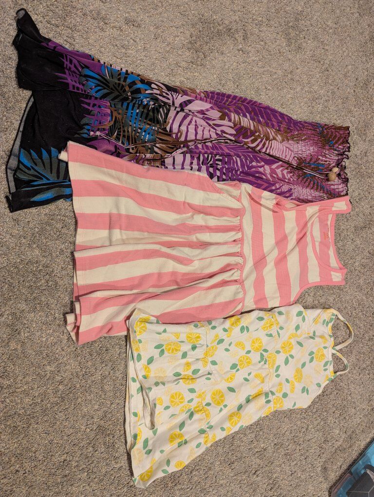 Girls clothes lot size 6