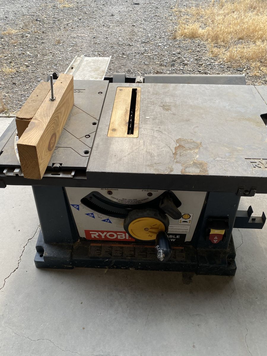 Ryobi BT3000 Precision Woodworking Table Saw with Adjustable Blade and Extension Table