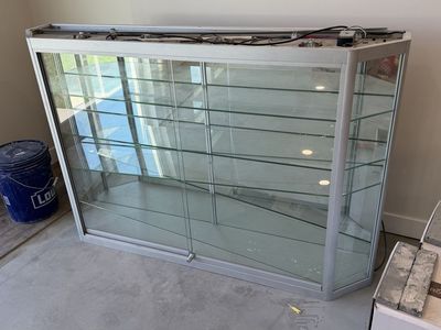 Display cabinet