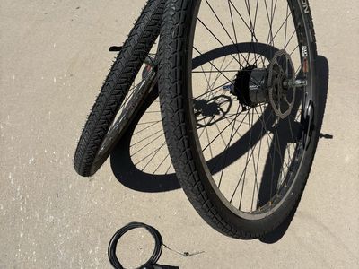 Shimano Alfine 8 speed internally geared wheel set (rear and front wheels) and 8 speed shifter