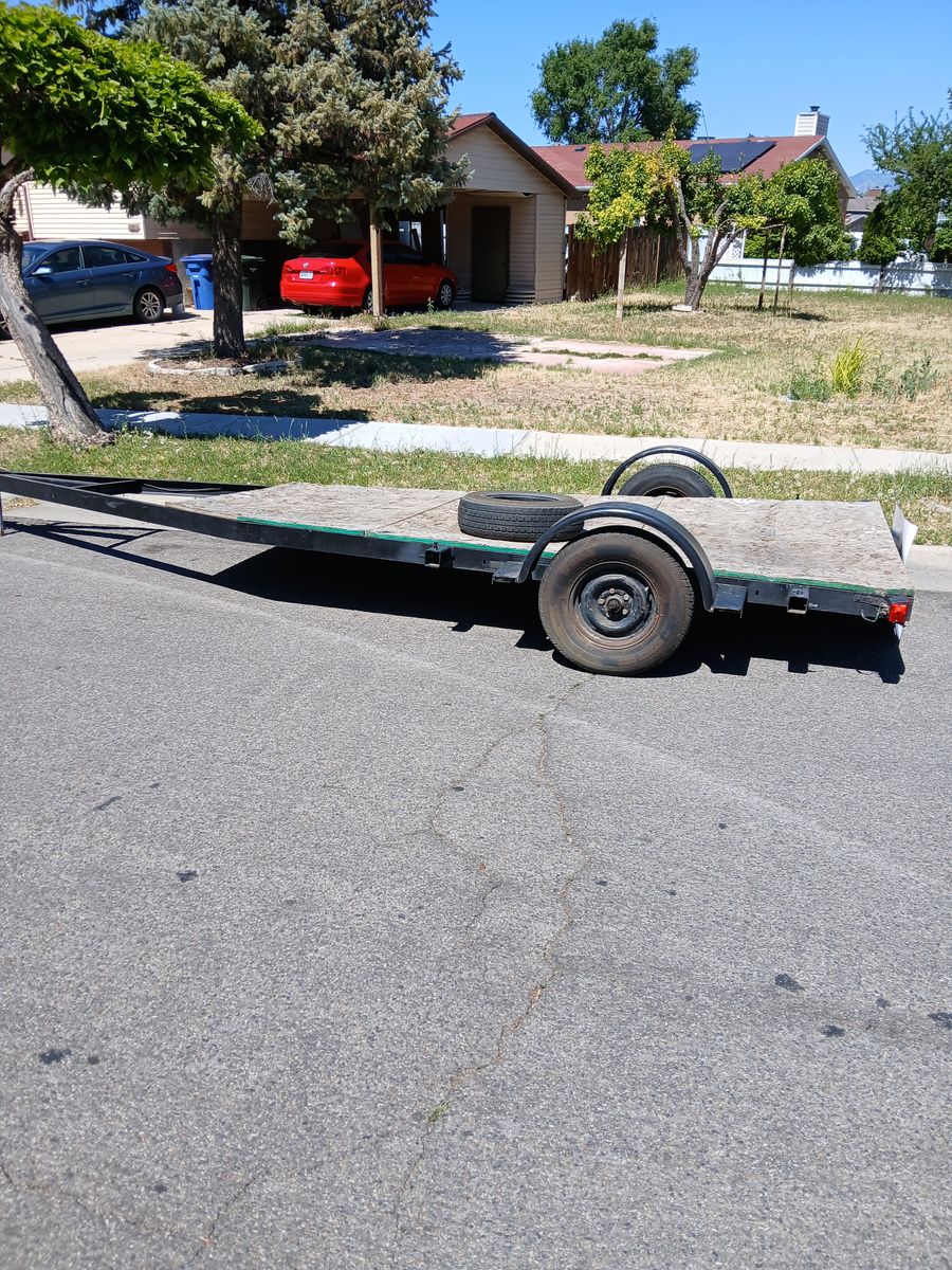 Flat bed trailer 12×7