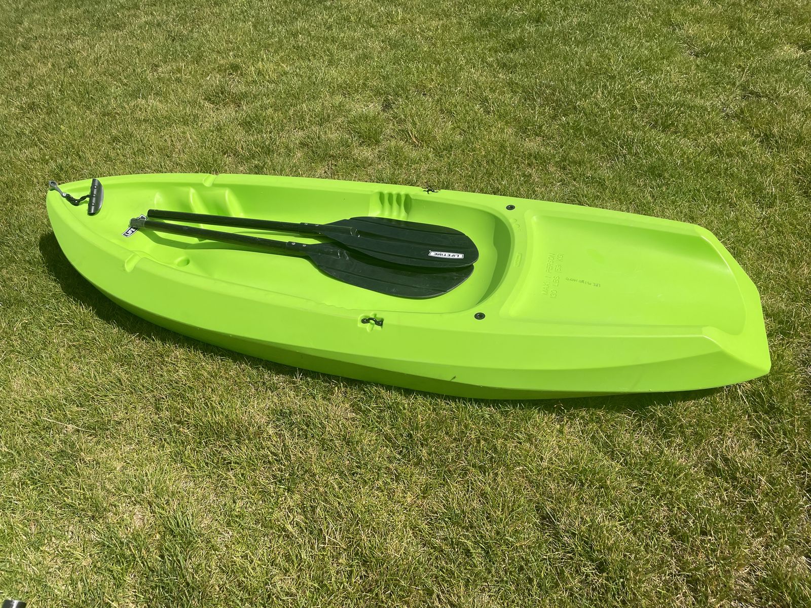 Lifetime Wave Sit-On kayak