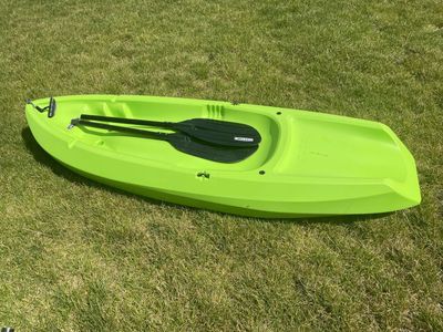 Lifetime Wave Sit-On kayak