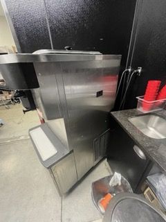 Main image 11