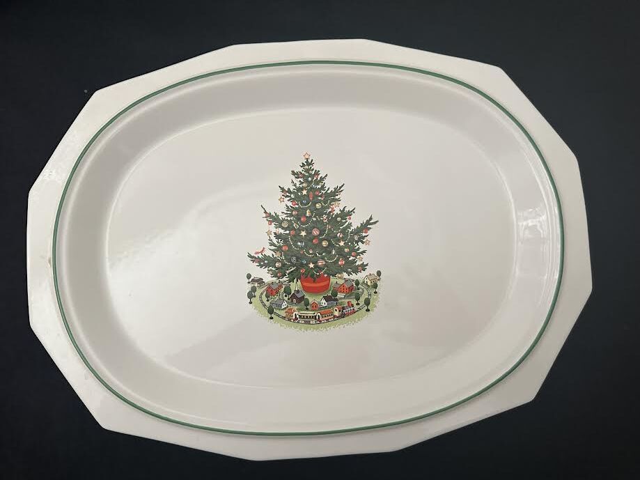PFALTZGRAFF Vintage Christmas Oval Platter 14x11