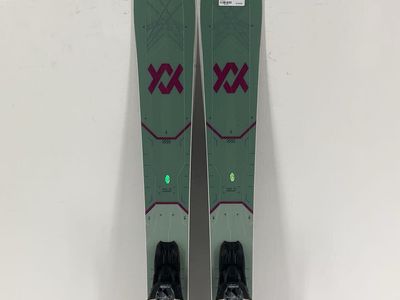 2027 Volkl Women's M7 Mantra w/ Marker Squire 11 TCX Demo Bindings