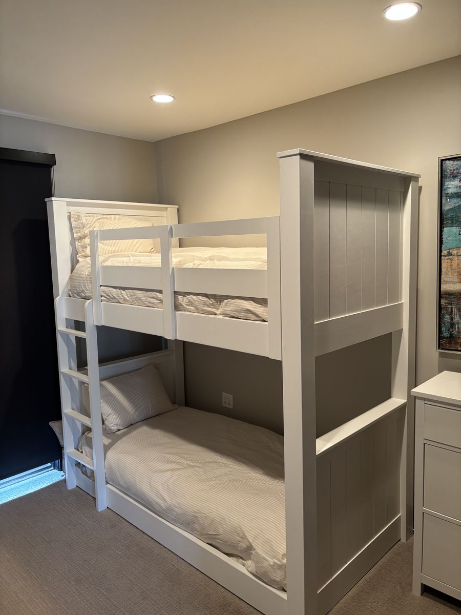 Sturdy twin XL wood bunk beds