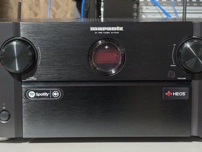 Marantz AV7703 11.2-Channel AV Preamplifier / Processor – Excellent Condition