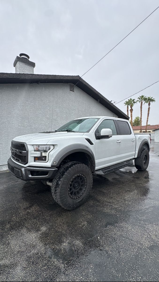 2017 Ford F-150 Raptor