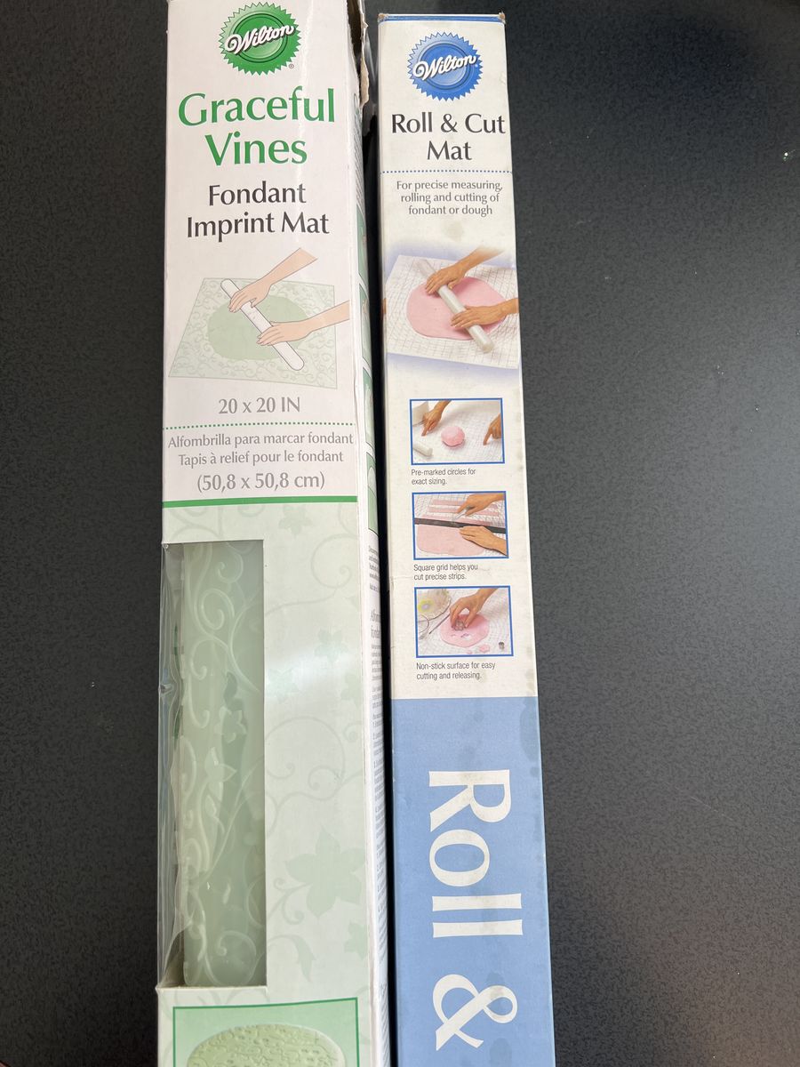 Wilton Roll And Cut Mat/Fondant Mat