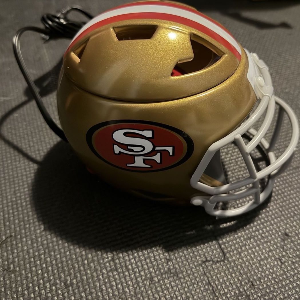 Scentsy NFL San Francisco 49ers Football Helmet Electric Wax Warmer with Box